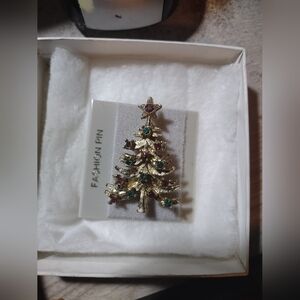 Fashion Pin Gold Christmas Tree Brooch